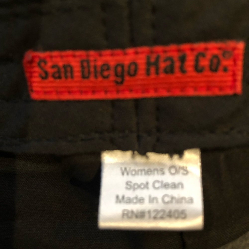 Hat - Picture 2 of 2